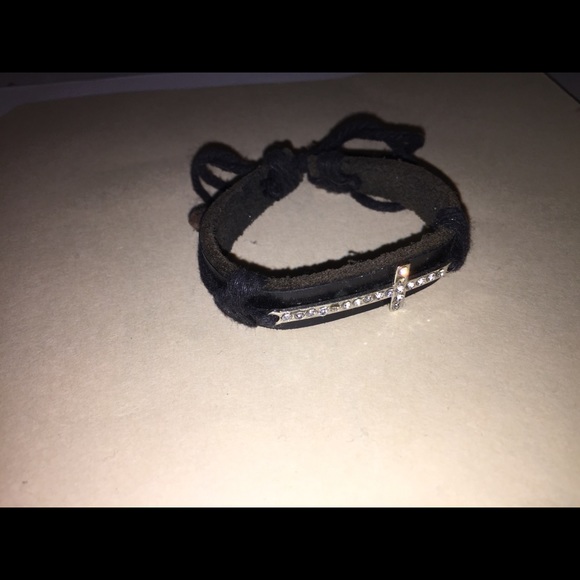 Jesus Bracelet - Picture 1 of 2